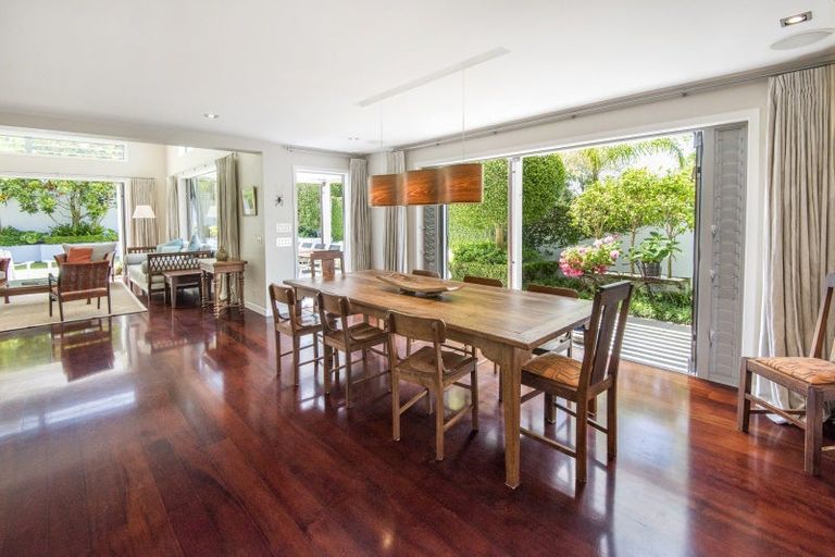 Photo of property in 22 Park Avenue, Takapuna, Auckland, 0622