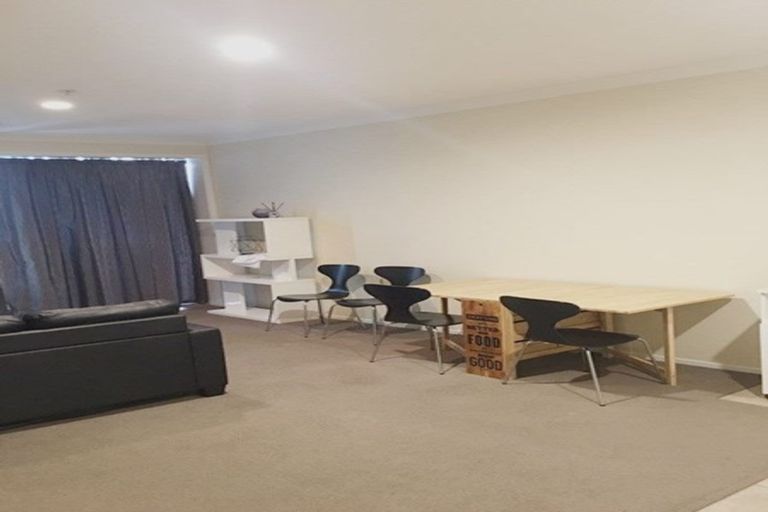 Photo of property in 15 Nelson Street, Howick, Auckland, 2014