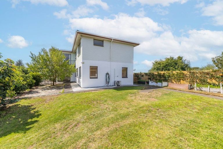 Photo of property in 136 Elizabeth Drive, Tokoroa, 3420