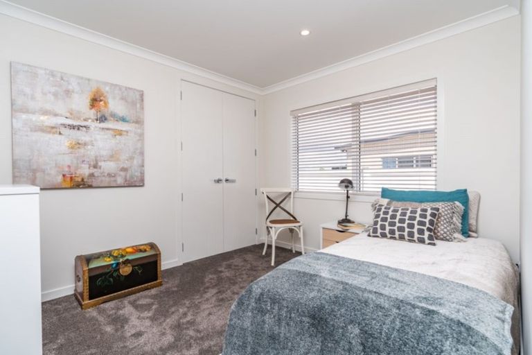 Photo of property in 43 Stace Hopper Drive, One Tree Point, 0118