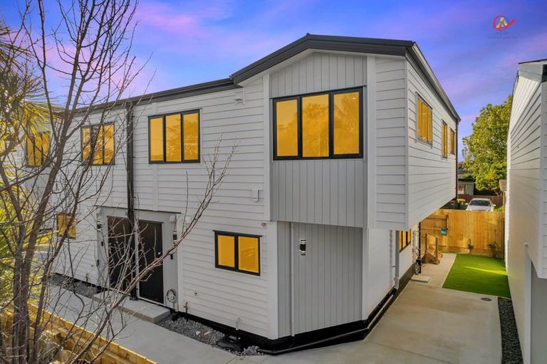 Photo of property in 15d Mckean Avenue, Manurewa, Auckland, 2102