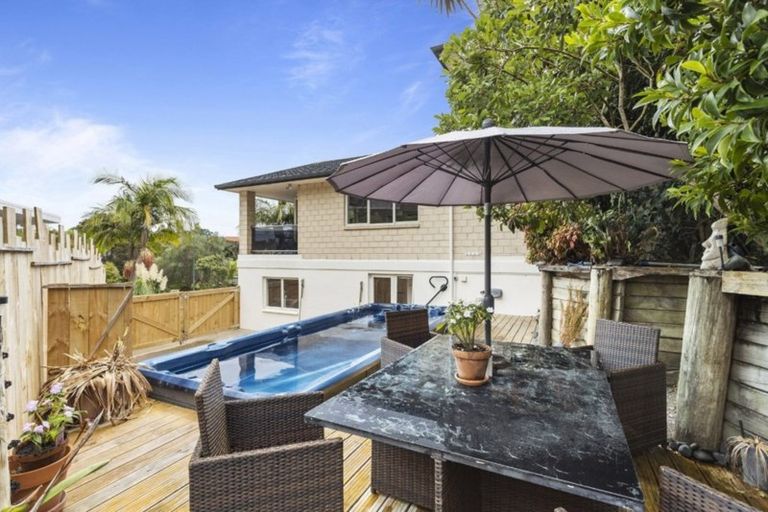 Photo of property in 32 Albacore Way, Maraetai, Auckland, 2018