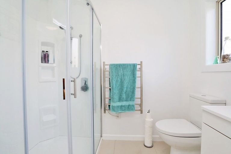 Photo of property in 43 Moore Road, Winton, 9781