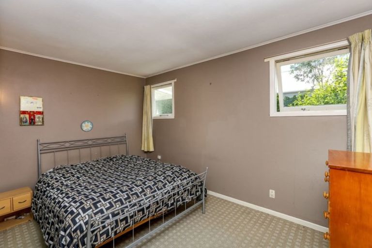 Photo of property in 10 Kingwell Street, Moturoa, New Plymouth, 4310