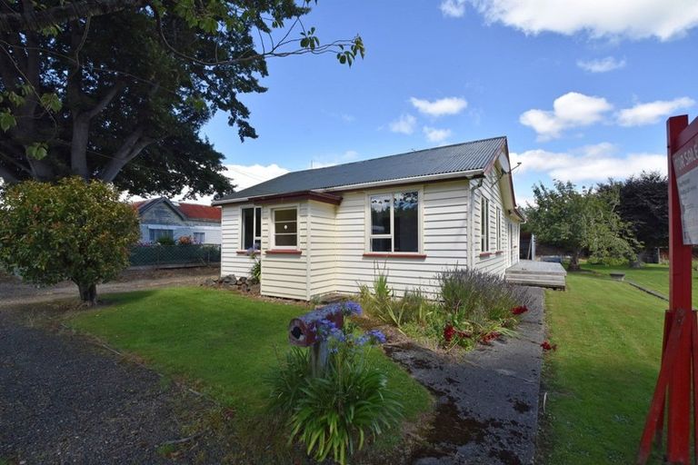 Photo of property in 17 Rye Street, Otautau, 9610