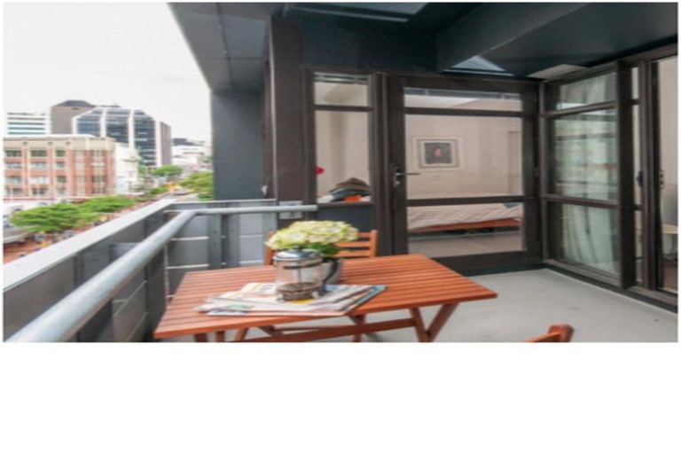 Photo of property in Gerondis Bldg Apartments, 401/60 Willis Street, Wellington Central, Wellington, 6011