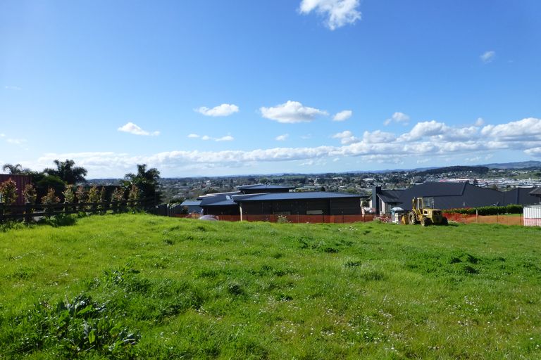 Photo of property in 328 Upper Queen Street, Pukekohe, 2120