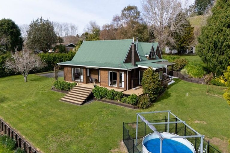 Photo of property in 528 Ponga Road, Opaheke, Papakura, 2584