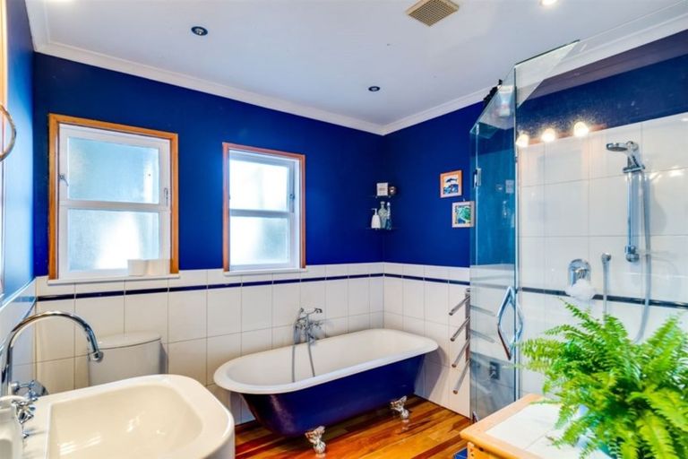 Photo of property in 10 Hastie Place, Onekawa, Napier, 4110