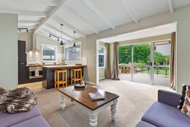 Photo of property in 4 Swindells Road, Waikuku Beach, 7473