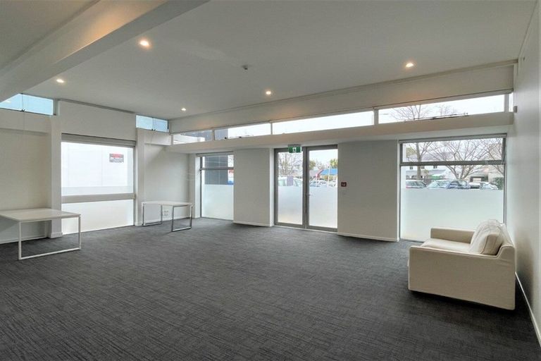 Photo of property in 3/102 Victoria Street, Onehunga, Auckland, 1061