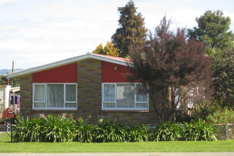Photo of property in 80 College Road, Edgecumbe, 3120