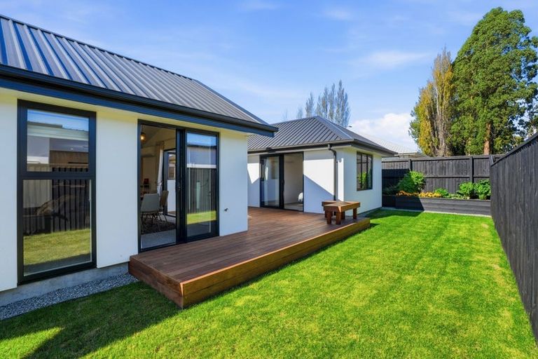 Photo of property in 7 Twin Meadows Drive, Casebrook, Christchurch, 8051