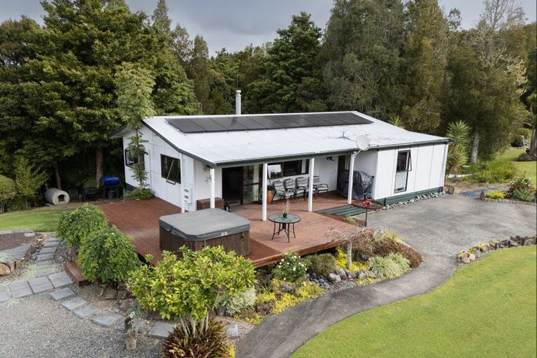 Photo of property in 2323 Waiare Road, Kaeo, 0478
