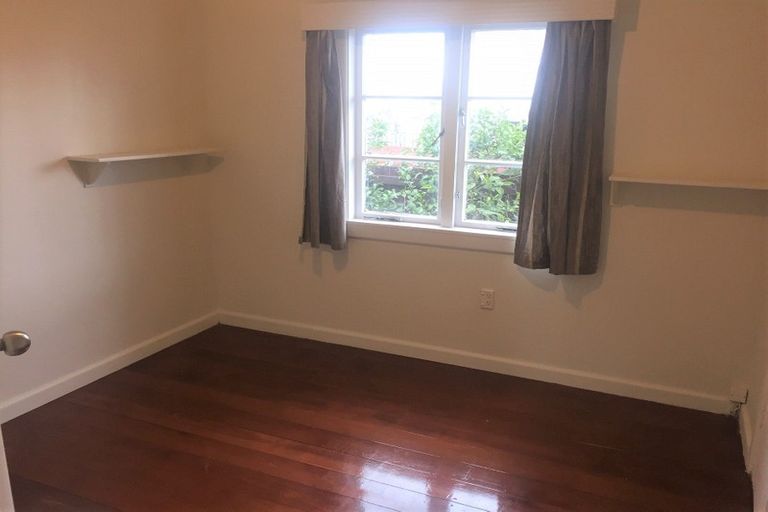 Photo of property in 2/22 Browns Road, Manurewa, Auckland, 2102
