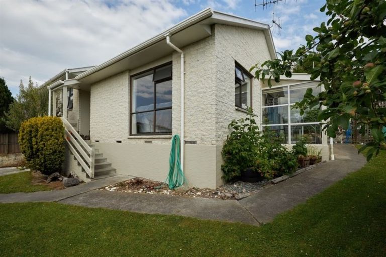 Photo of property in 17 Whitby Place, Kaikoura, 7300