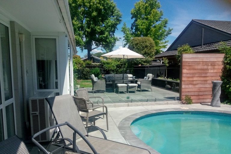 Photo of property in 9 Hanover Place, Ilam, Christchurch, 8041