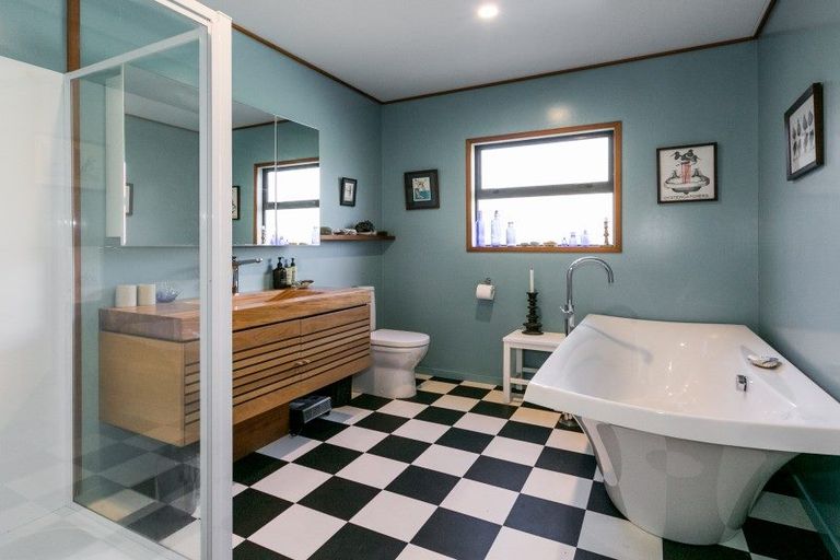 Photo of property in 43 Shoal Beach Road, Aramoana, Waipawa, 4271