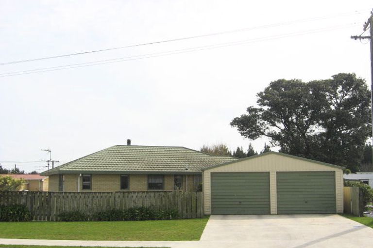 Photo of property in 5a Atkinson Street, Waitara, 4320