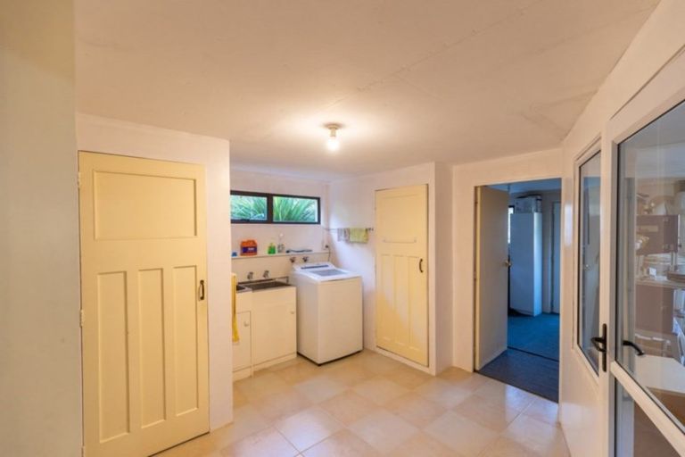 Photo of property in 58 Remarkables Crescent, Frankton, Queenstown, 9300