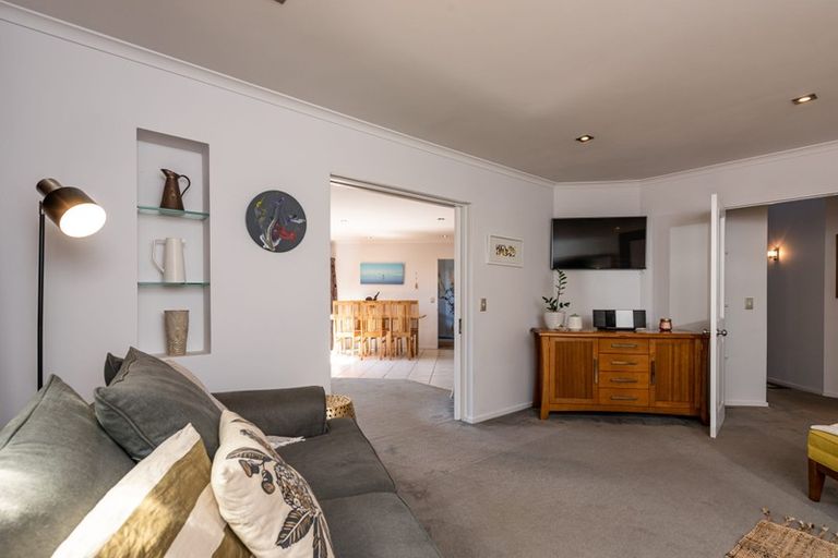 Photo of property in 11 Port Lane, Whitby, Porirua, 5024