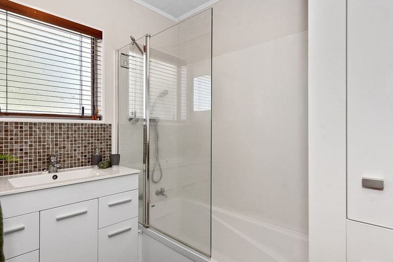 Photo of property in 32c Garland Drive, St Andrews, Hamilton, 3200