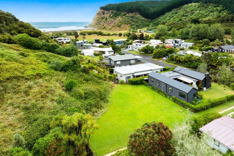 Photo of property in 630 Waipatiki Road, Tangoio, Napier, 4181
