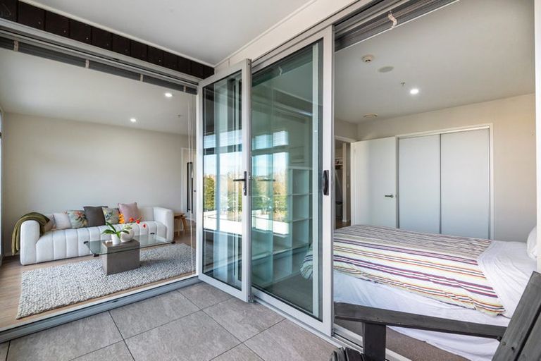 Photo of property in Norfolk Apartments, 305/19 Bute Road, Browns Bay, Auckland, 0630