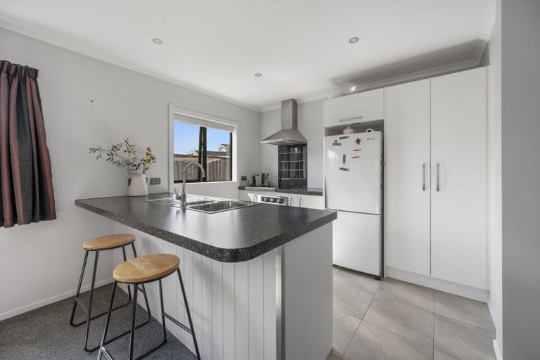 Photo of property in 86 King Street, Taradale, Napier, 4112