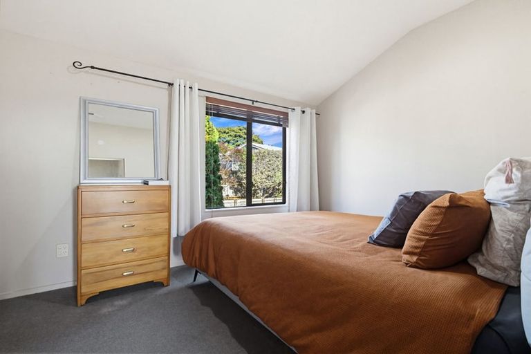 Photo of property in 42 Park Avenue, Papatoetoe, Auckland, 2025