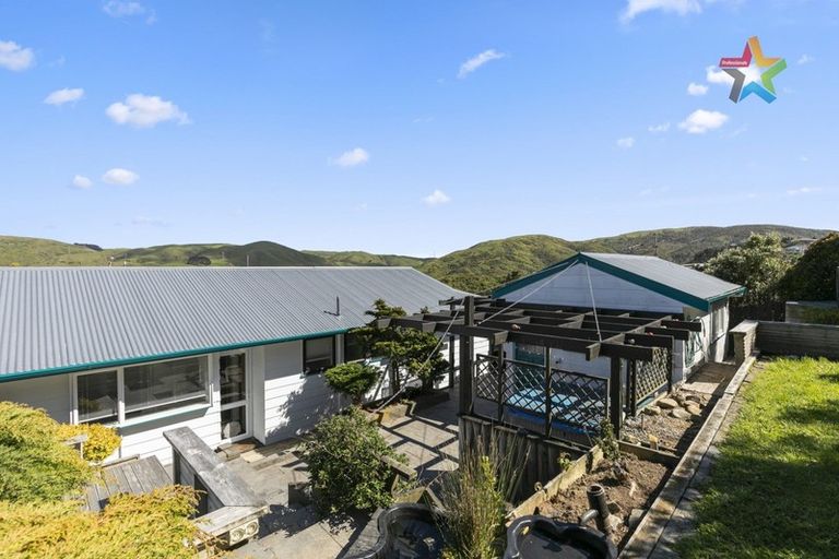 Photo of property in 4 Mossburn Grove, Kelson, Lower Hutt, 5010
