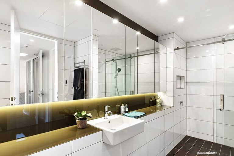 Photo of property in 1104/1 Market Lane, Wellington Central, Wellington, 6011