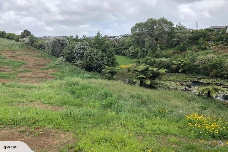 Photo of property in 6 Ponga Place, Highlands Park, New Plymouth, 4312