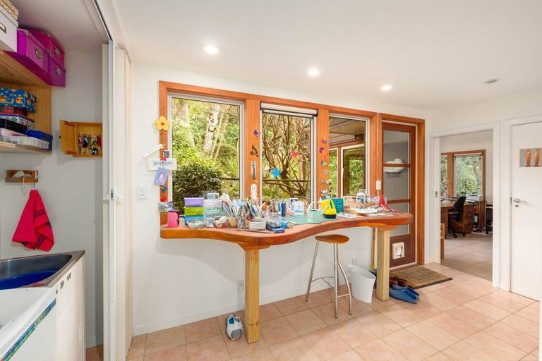 Photo of property in 72 Main Road, Governors Bay, Lyttelton, 8971