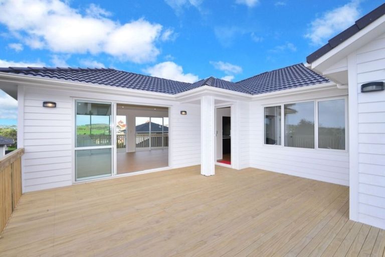 Photo of property in 34 Bella Vista Drive, Gulf Harbour, Whangaparaoa, 0930