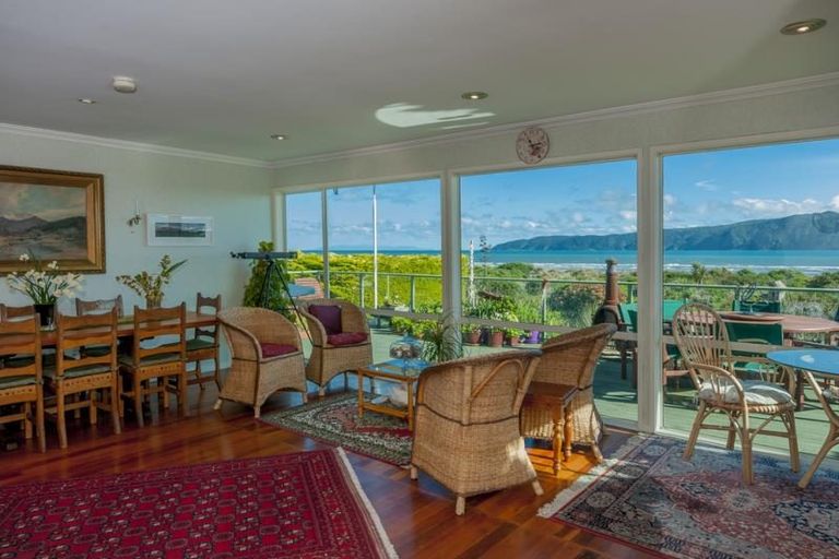 Photo of property in 93 Manly Street, Paraparaumu Beach, Paraparaumu, 5032