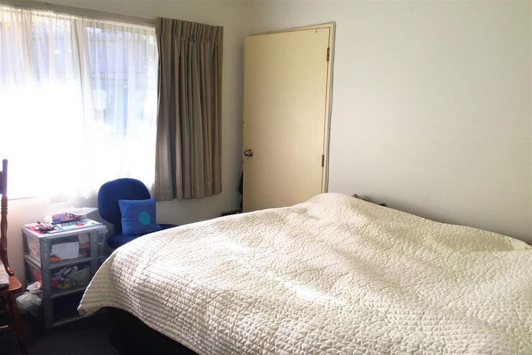 Photo of property in 4 Baltic Place, Goodwood Heights, Auckland, 2105