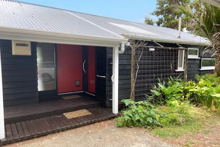 Photo of property in 6 Williams Street, Mahurangi East, Warkworth, 0982