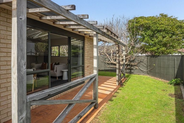 Photo of property in 15a Watson Drive, Paraparaumu Beach, Paraparaumu, 5032