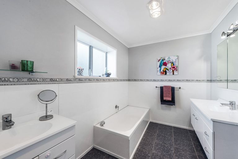 Photo of property in 1 Page Street, Morrinsville, 3300