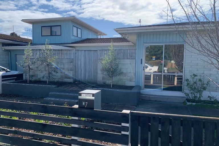 Photo of property in 17 Puketapu Road, Taradale, Napier, 4112