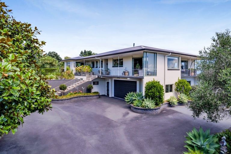 Photo of property in 24 Darwin Crescent, Spotswood, New Plymouth, 4310