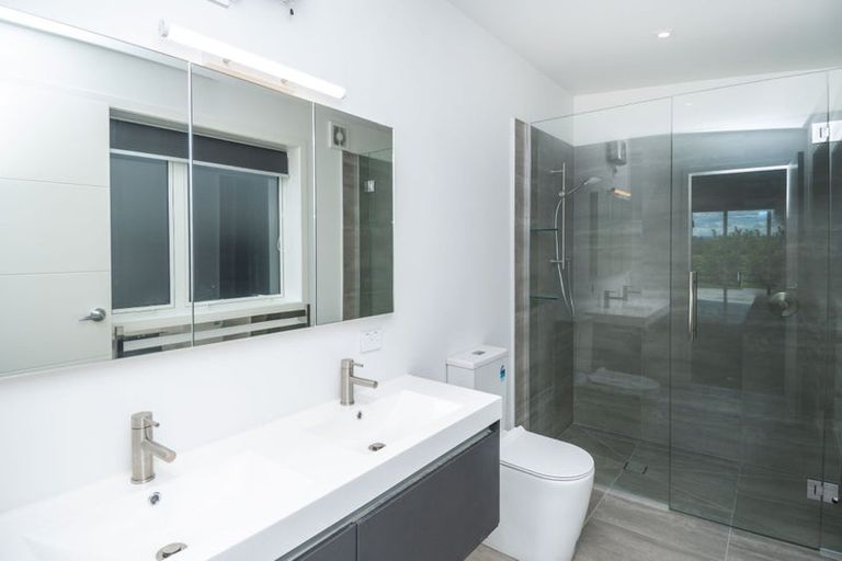 Photo of property in 32 Royd Road West, Makauri, Gisborne, 4071