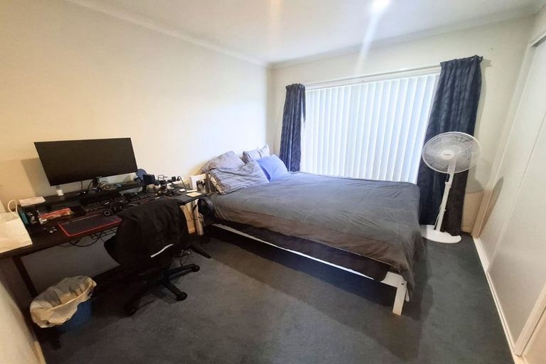 Photo of property in 21 Meridian Court, Oteha, Auckland, 0632