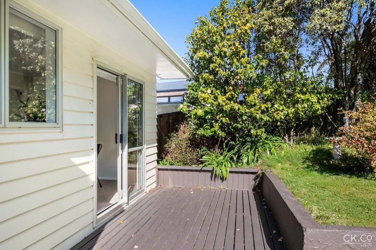 Photo of property in 197 Major Drive, Kelson, Lower Hutt, 5010