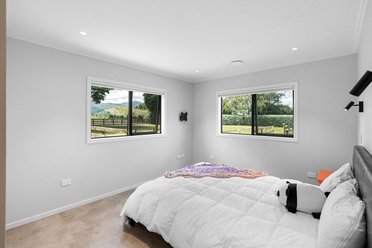Photo of property in 324 Kimberley Road, Levin, 5571