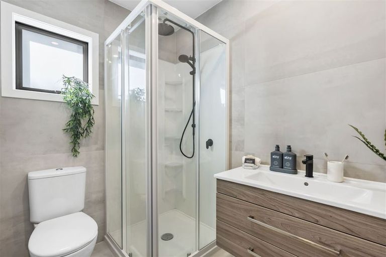 Photo of property in 4 Inga Road, Milford, Auckland, 0620