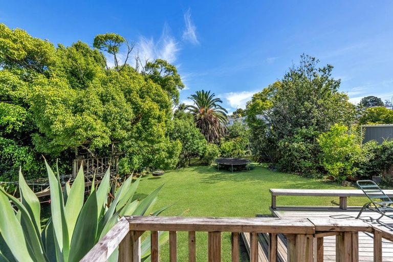 Photo of property in 6 Pegler Drive, Howick, Auckland, 2014