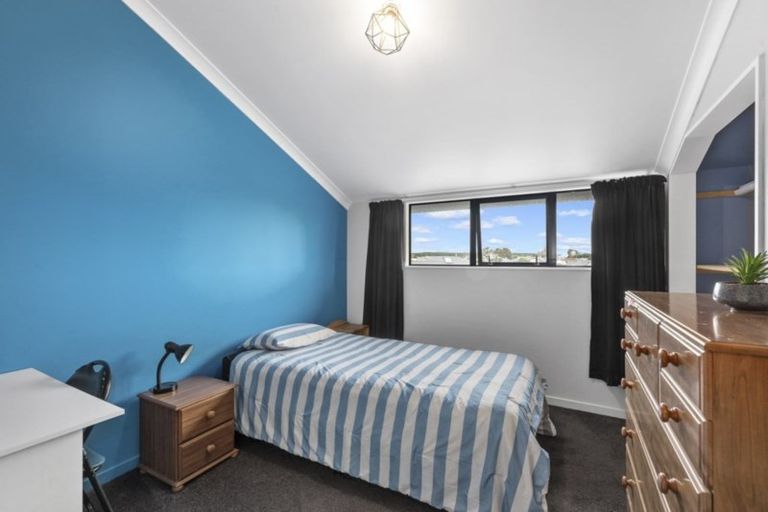 Photo of property in 12 Teppett Place, Foxton Beach, Foxton, 4815