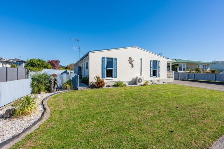 Photo of property in 27 Holyrood Street, Taradale, Napier, 4112